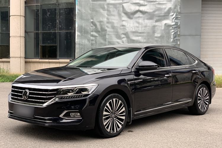 Used Volkswagen Passat 2020 Revised Version 330TSI Luxury Edition China VI Standard