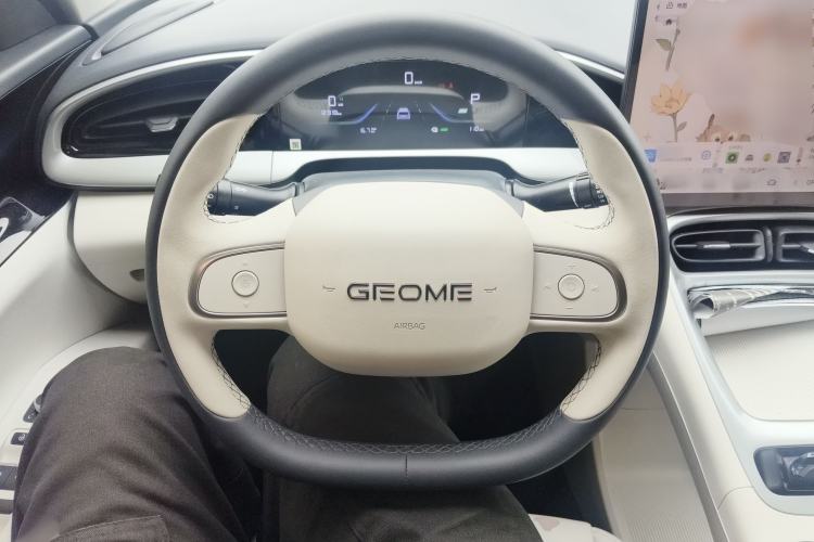 Used  Geome 2025 UP 410km Exploration Edition
