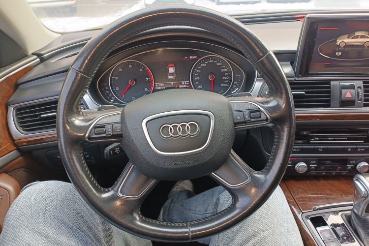 Used Audi A6L 2014 TFSI Comfort Model
