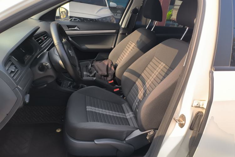 Used Volkswagen Lavida 2019 Lavida Start 1.5L Manual Fashion Edition China VI Standard