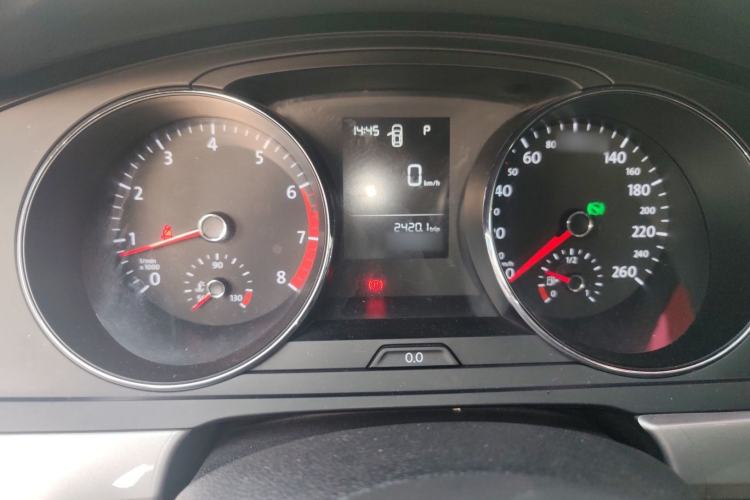 Used Volkswagen Lamando 2015 230TSI DSG Fashion Edition
