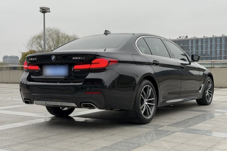 Used BMW 5 Series 2021 525Li M Sport Package