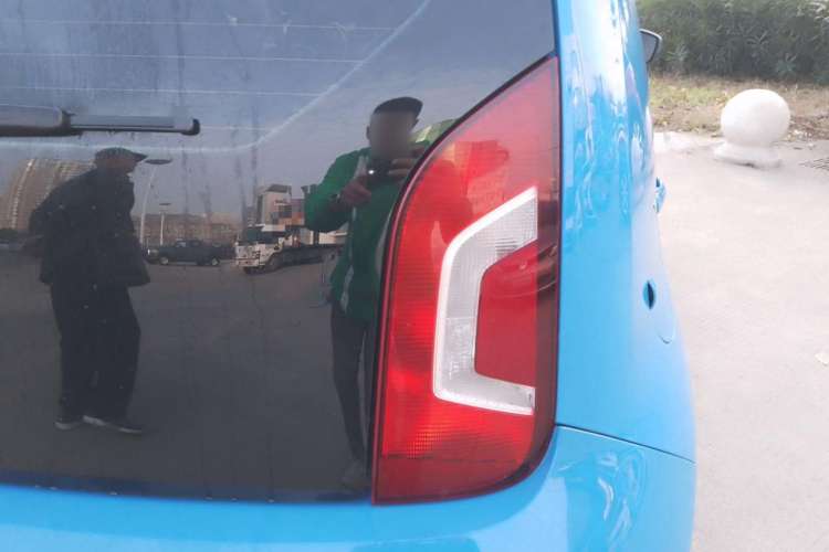 Used Volkswagen up! 2015 1.0L move up!
