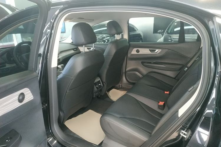 Used Hongqi E-QM5 2023 560km PLUS
