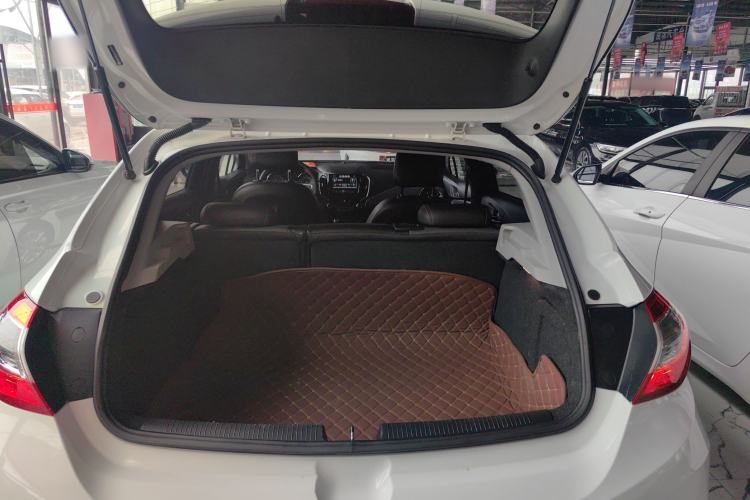 Used Chevrolet Cruze 2017 1.4T Hatchback Dual-Clutch Lingfeng Edition