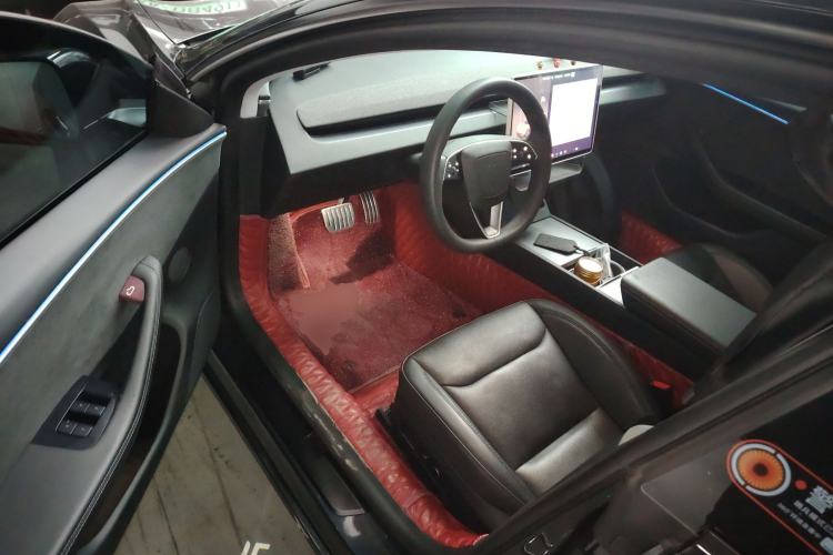 Used Tesla Model 3 2023 Long-Range All-Wheel-Drive Version
