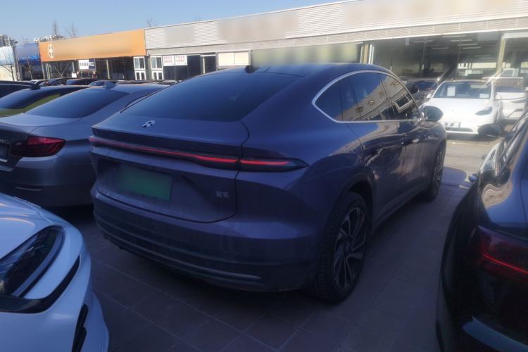 Used Nio EC6 2024 75 kWh