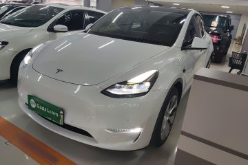 Used Tesla Model Y 2021 Long-Range All-Wheel-Drive Version