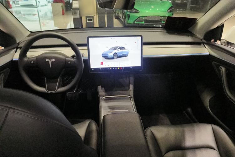 Used Tesla Model Y 2024 Rear-Wheel-Drive Version
