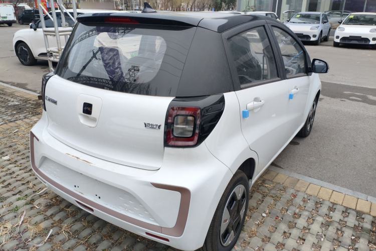 Used JAC Yiwei E10X 2024 Charming Edition 301km Lite