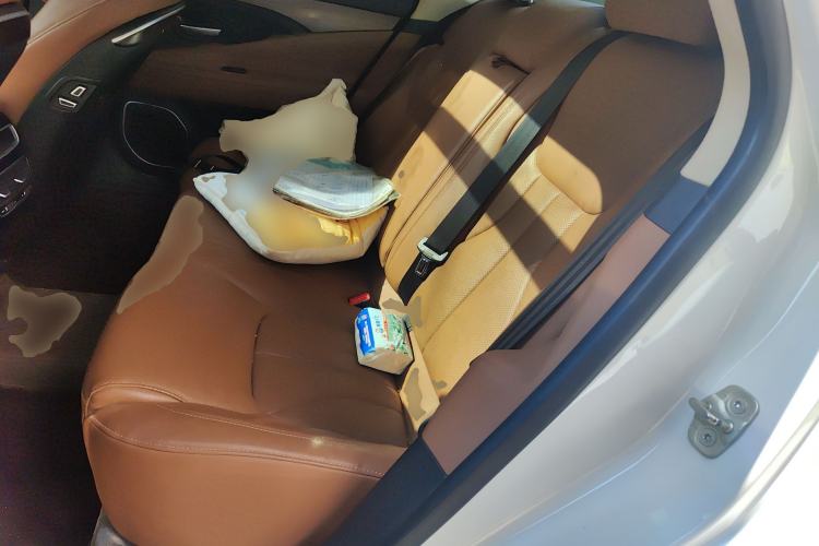 Used Geely Auto Emgrand GT 2017 1.8T Luxury Model
