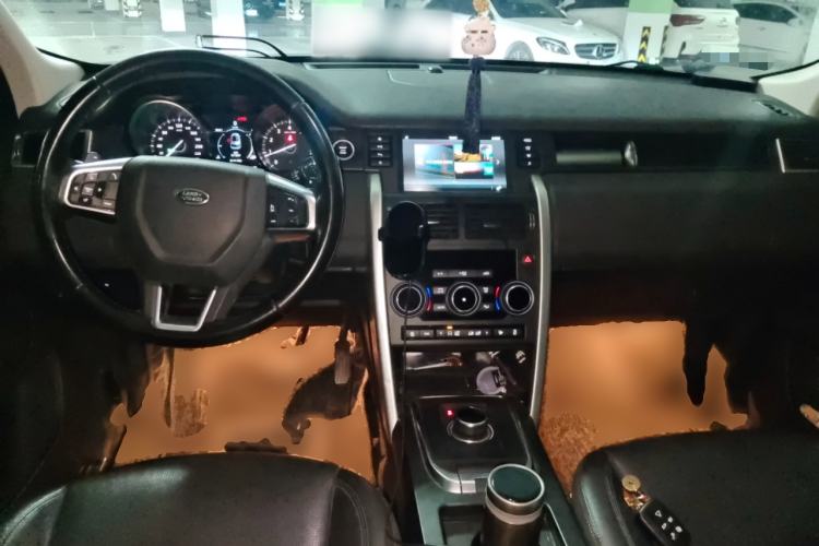 Used Land Rover Discovery Sport 2018 240 PS SE Version
