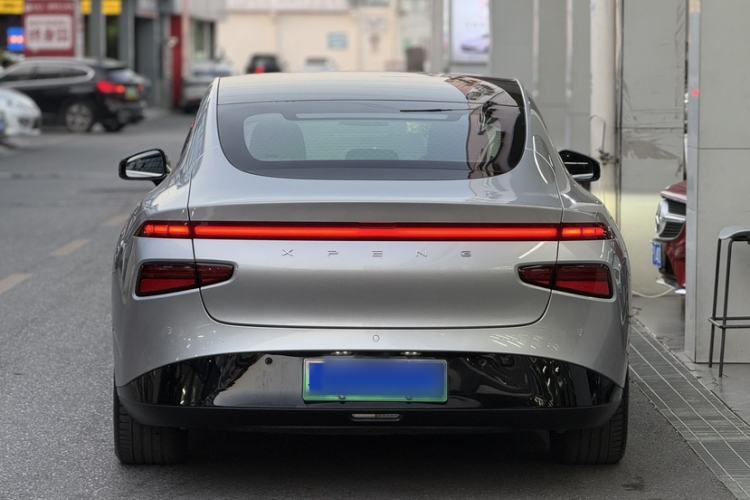 Used XPeng P7 2024 P7i 550 Pro