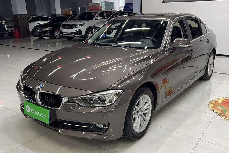 Used BMW 3 Series 2015 316Li Fashion Model
