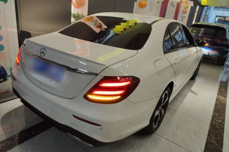 Used Mercedes-Benz E-Class 2017 E 200 Sport