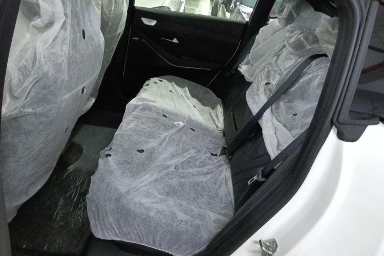 Used  SL03 2025 Range-Extended Elite Version
