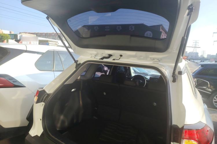 Used Toyota Corolla Cross 2024 2.0L Pioneer Edition
