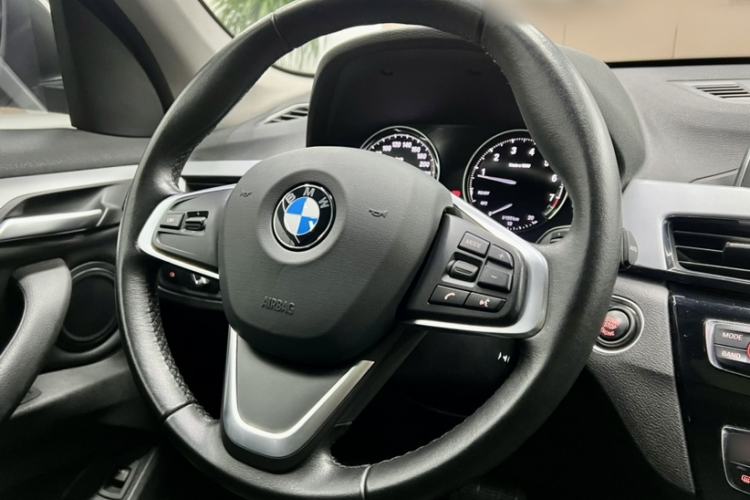 Used BMW X1 2019 sDrive20Li Leading Model
