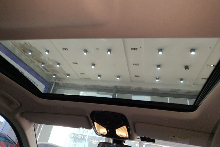 Used BMW 5 Series 2020 525Li Luxury Package