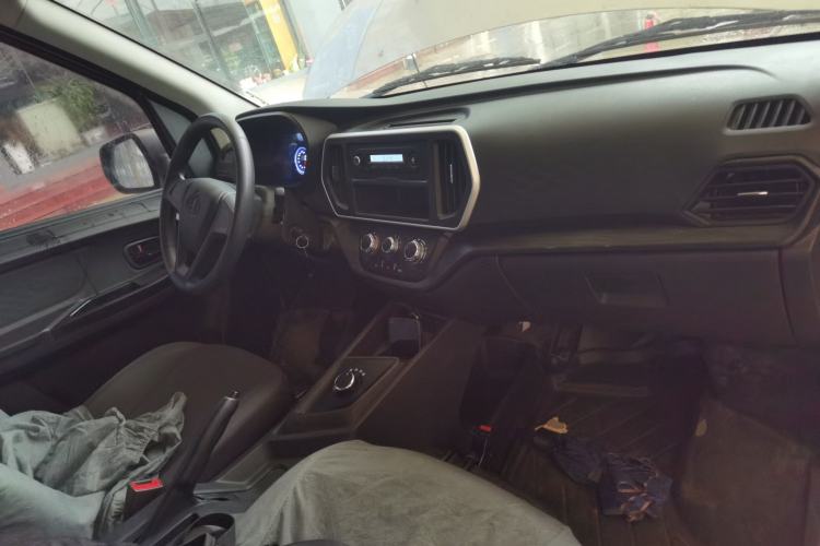 Used Chana Ruixing EM60 2024 Comfort Model 6 Seats 41.86 kWh Liftback Doors