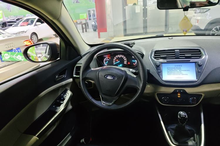 Used Ford Escort 2015 1.5L Manual Comfort Model