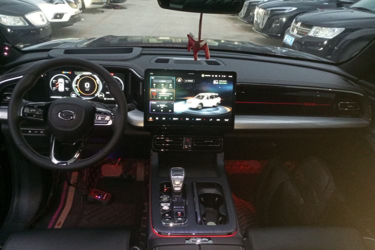 Used GAC Trumpchi GS8 2022 Dual-Engine Series 2.0TM Two-Wheel Drive Prestige Edition (7 Seats)