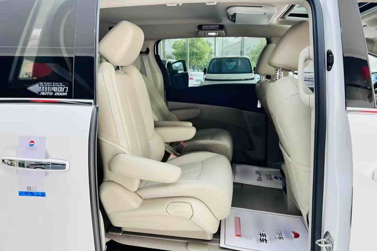 Used Buick GL8 2018 28T Luxury Model China VI Standard
