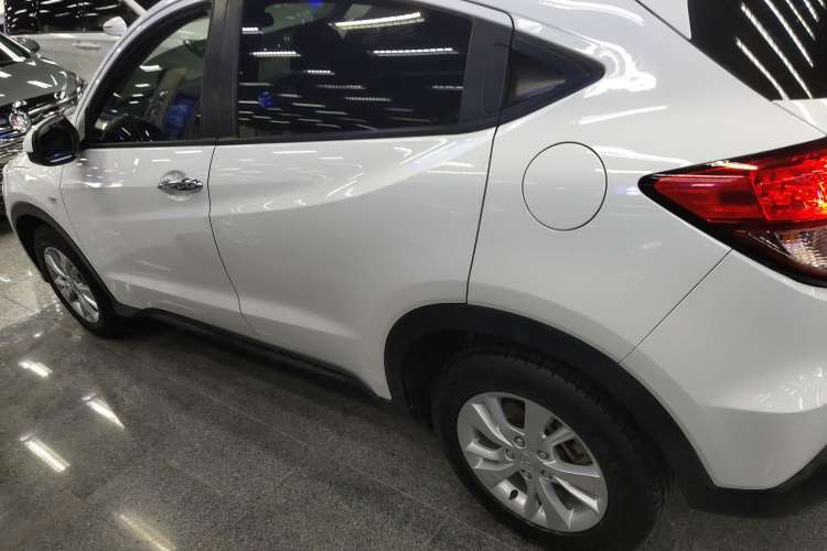 Used Honda Vezel 2017 1.8L CVT 2WD Elite Model
