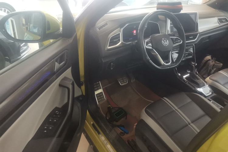 Used Volkswagen T-ROC 2023 300TSI DSG Two-Wheel Drive Starlight Edition