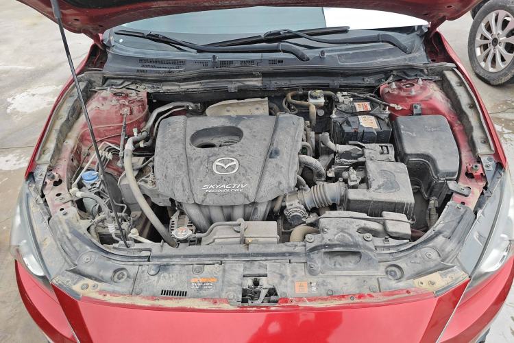 Used Mazda Mazda 3 Axela 2016 Sedan 1.5L Automatic Luxury Model