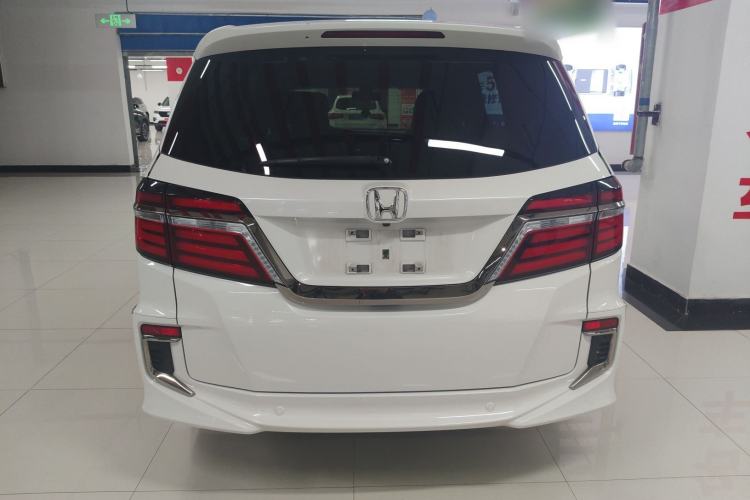 Used Honda Elysion 2019 2.0L Hybrid Luxury Edition
