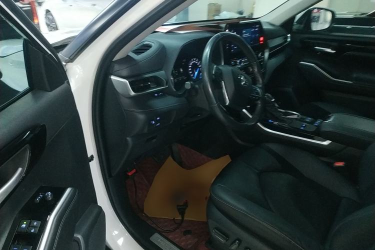 Used Toyota Highlander 2022 Dual-Engine 2.5L Four-Wheel Drive Prestige Version 7 Seats
