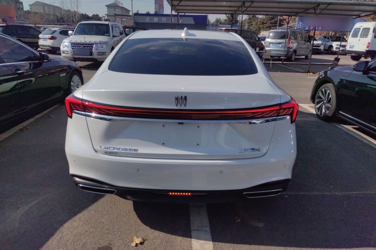 Used Buick LaCrosse 2025 28T Platinum Edition