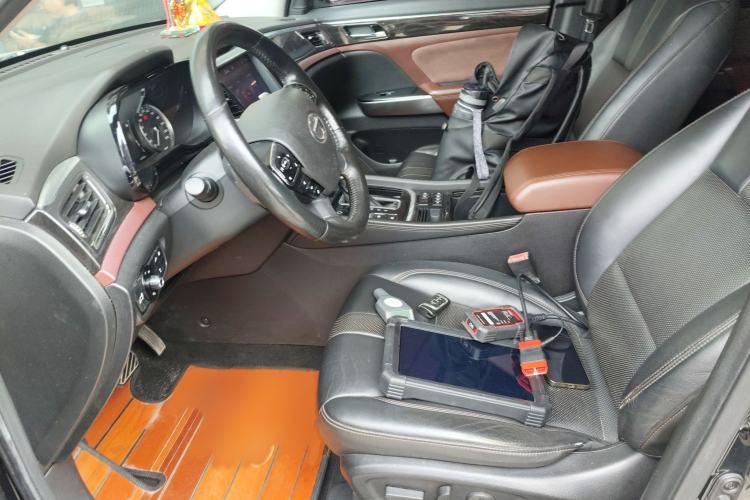 Used GAC Trumpchi GS8 2017 320T Two-Wheel Drive Luxury Smart Connectivity Version (7 Seats)