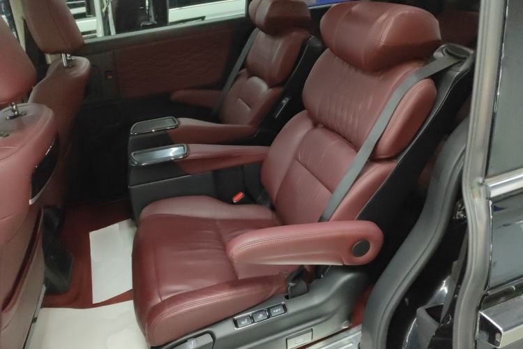 Used Honda Elysion 2022 2.0L eHEV Prestige Edition
