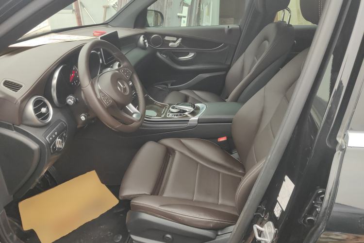 Used Mercedes-Benz GLC 2018 GLC 260 4MATIC Luxury Model