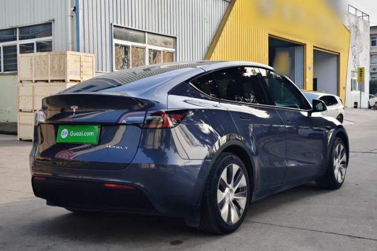 Used Tesla Model Y 2022 Rear-Wheel-Drive Version
