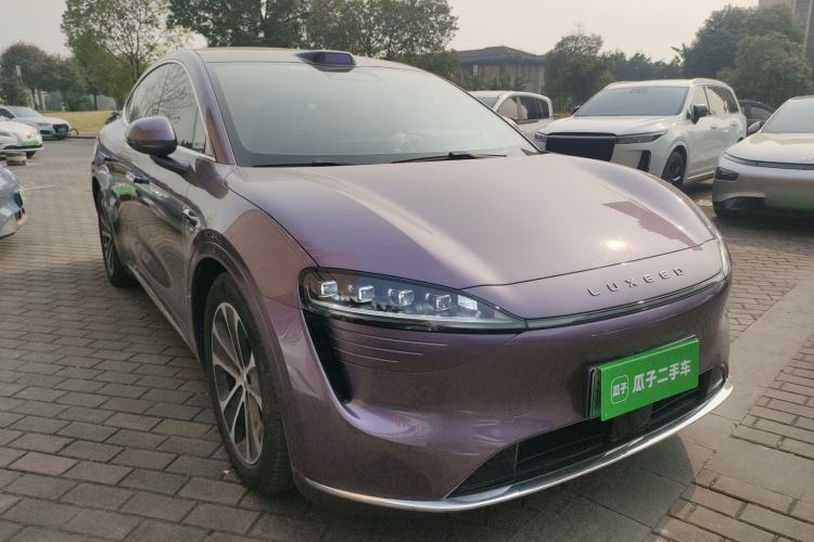 Used Hima Luxeed R7 2024 All-Electric 736 km Ultra
