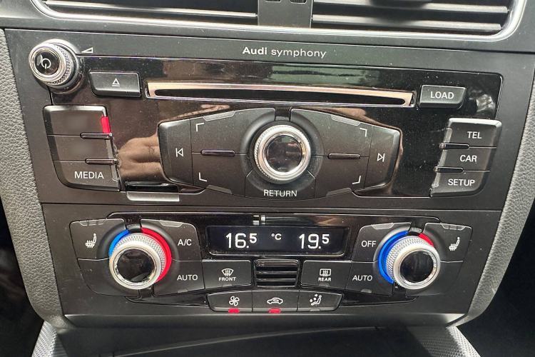 Used Audi Q5 2017 Plus 40 TFSI Technology Model
