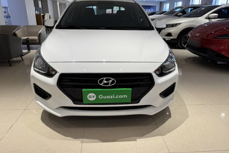 Used Hyundai Verna 2017 1.4L Manual Refreshed Version China V Standard
