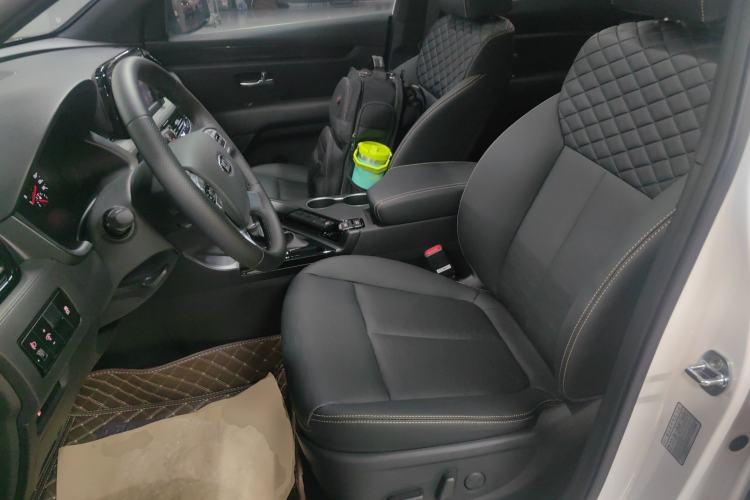 Used Kia KX7 2020 2.0T Automatic Two-Wheel Drive GLS 7-Seater
