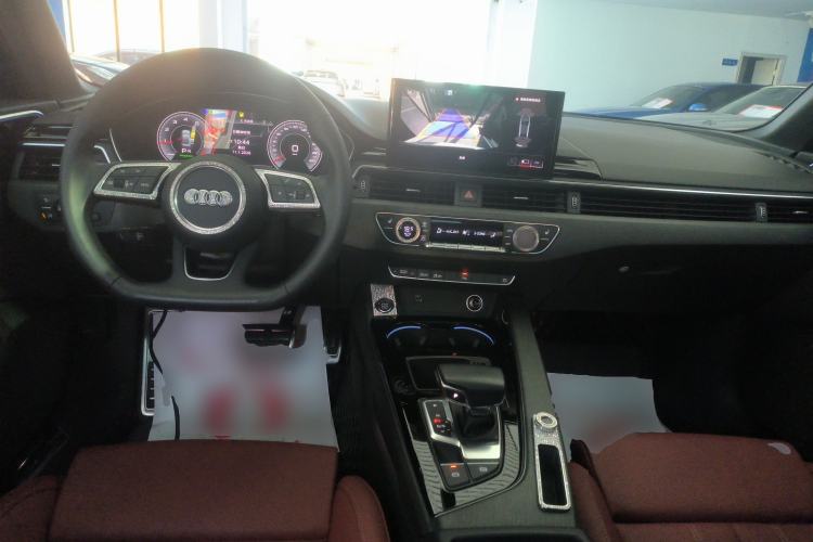 Used Audi A4L 2023 40 TFSI Luxury Dynamic Model
