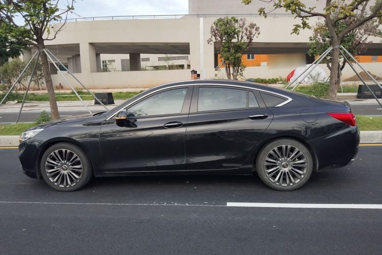 Used Hongqi H5 2019 30TD Smart Connect Enjoy Edition
