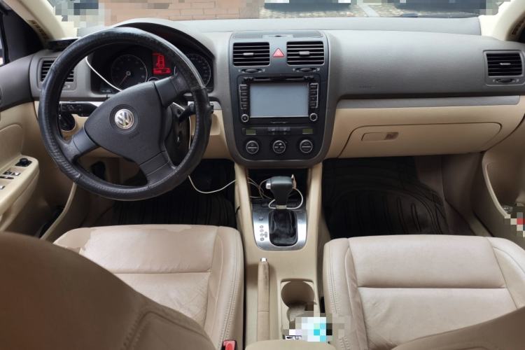 Used Volkswagen Sagitar 2010 1.4 TSI Automatic Tech Edition
