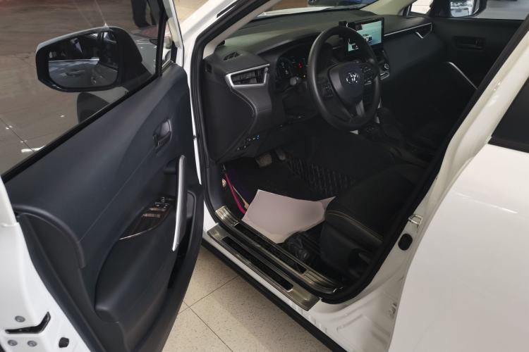 Used Toyota Corolla Cross 2023 Dual-Motor 2.0L Pioneer Edition