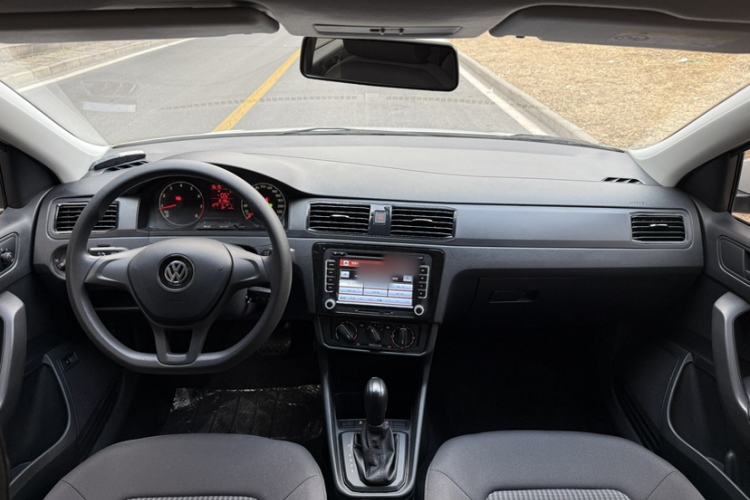 Used Volkswagen Santana 2021 1.5L Automatic Fashion Edition
