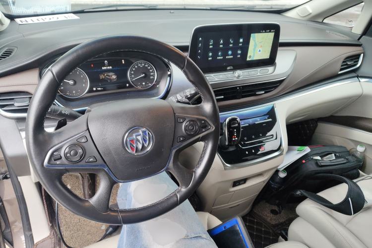 Used Buick GL8 2020 Land Business Class 652T Luxury Model
