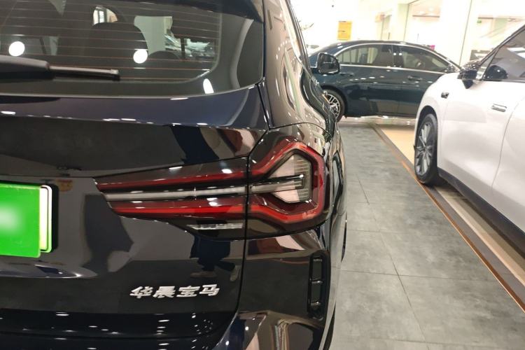 Used BMW iX3 2024 Leading Model
