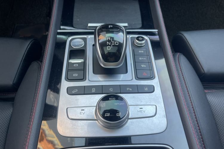 Used BYD Tang New Energy 2018 DM 2.0T All-Wheel Drive Smart Connect Innovation Model 5 Seats China V Emission Standard
