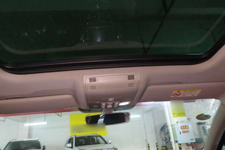 Used Volkswagen Magotan 2019 330TSI DSG Luxury Model China V Standard
